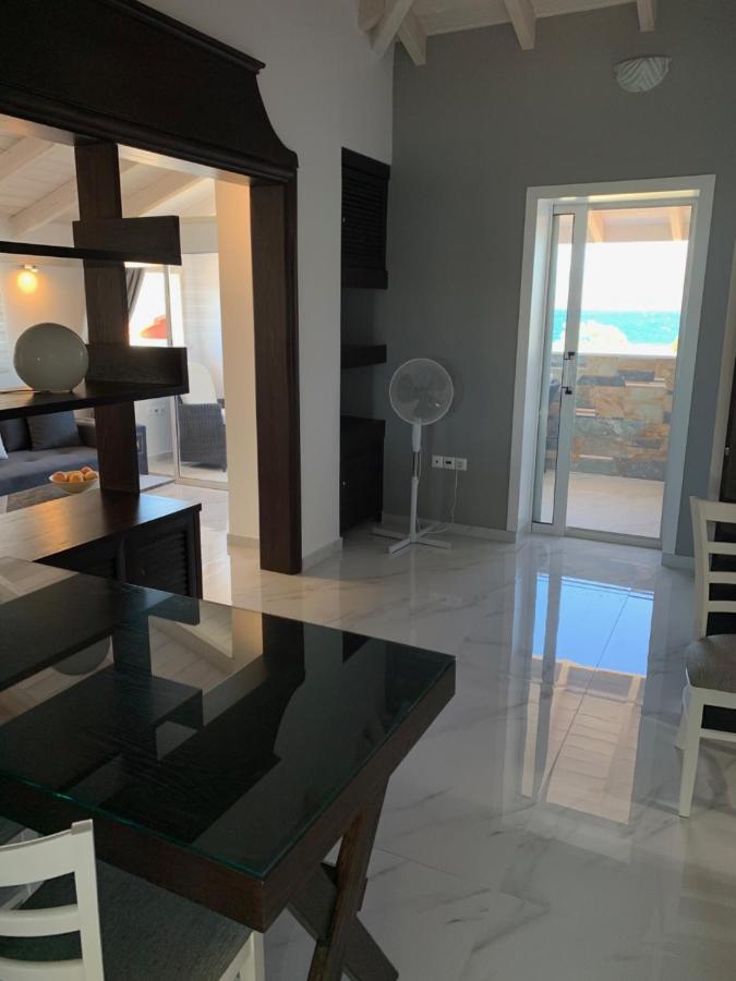 Апартаменты Livas Almyri Seafront Flat Като-Алмири Экстерьер фото