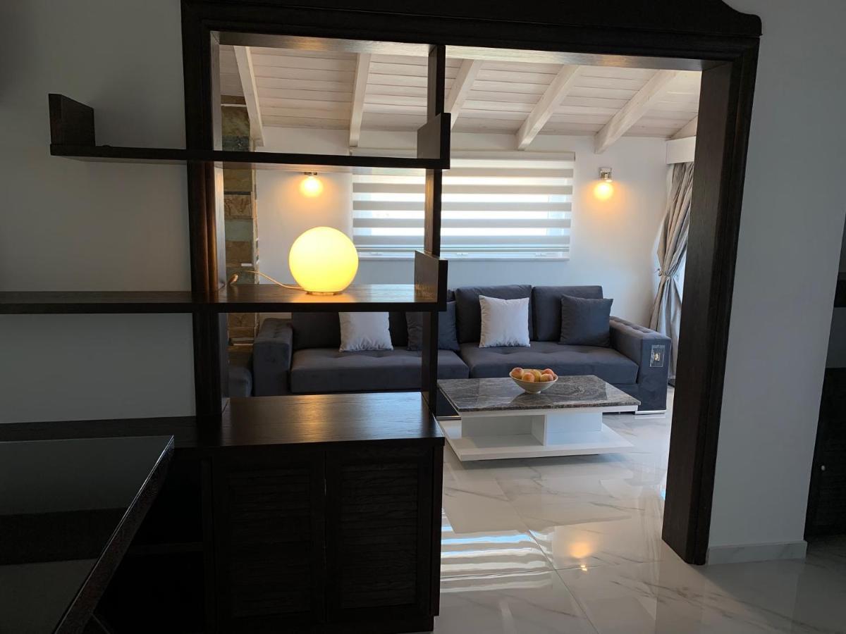 Апартаменты Livas Almyri Seafront Flat Като-Алмири Экстерьер фото